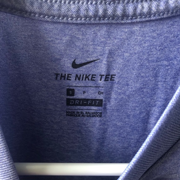 Nike Dri-Fit Tee - Picture 3 of 3